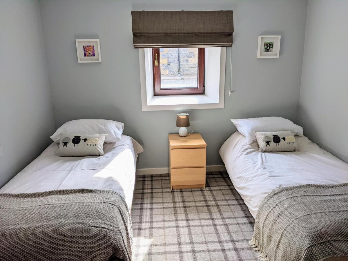 Ailnack Cottage -Cheerful Cottage With Secure Garden And Off Street Parking Sleeps 4 Tomintoul Eksteriør bilde